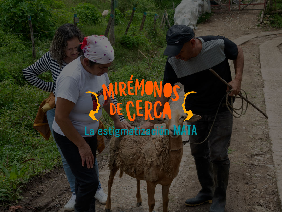Mirémonos de Cerca